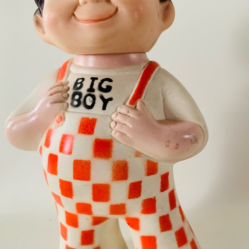 Vintage big boy plastic piggy bank - Picture 7 of 11